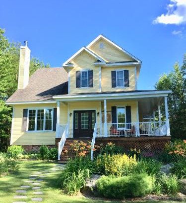 Shefford Bed & Breakfast | Discover Au Gré Du Temps - B&B with Guest Rating 9.8