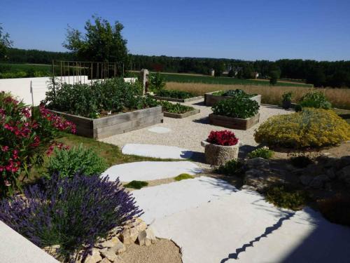 Echire House | Discover AU GRAIN D'ORGE: Family-Friendly with Top Ratings