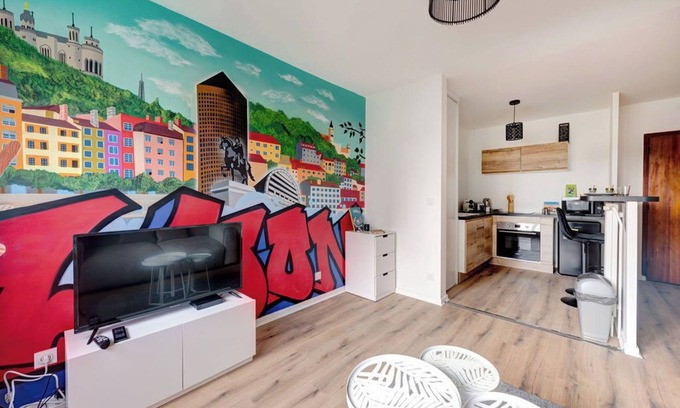 Poudrette - Les Brosses Apartment | Au Lyon D'ort - Near Eurexpo