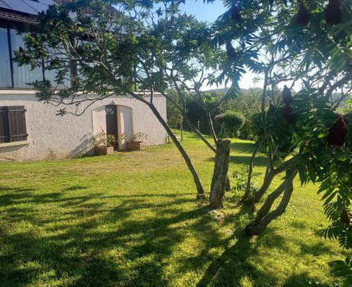 Payrac Apartment | Pet-Friendly Payrac LOT with Oceanfront Views & High Ratings