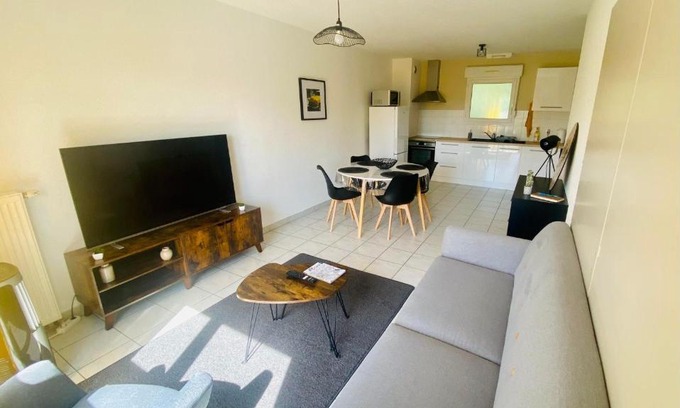 Petit-Croix Apartment | Family-Friendly Retreat at Au petit CHESSOI Bis