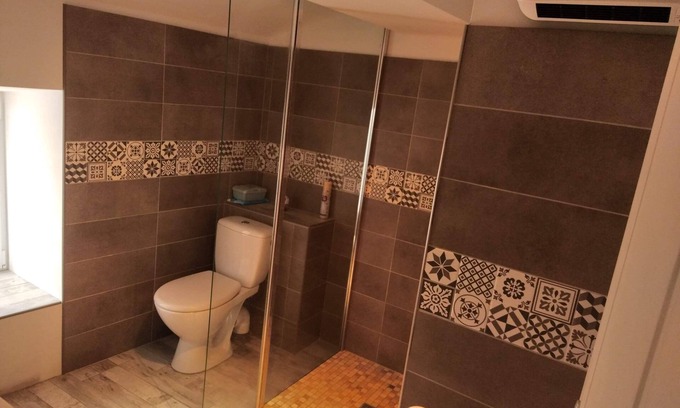 Conques-sur-Orbiel House | Discover Au Petit nid D'analice: Your Cozy Retreat