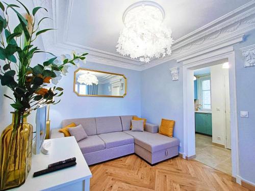 Clagny Glatigny Apartment | Exquisite Au Petit Trianon Bleu - Top Rated Family Retreat