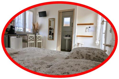 Orgnac-l'Aven House | Au Pied du Mur