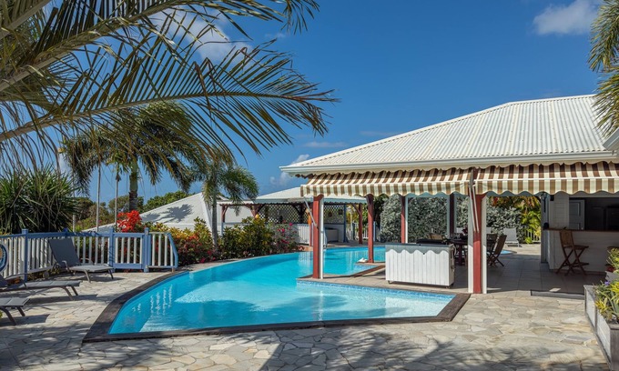 Saint-Francois Villa | Au Plaisir des Châteaux - 300m de la plage, piscine