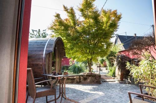 Sessenheim Hotel | Discover Auberge au Boeuf: Pet-Friendly & Family Welcoming