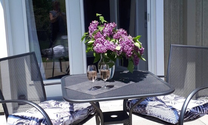 Magog Bed & Breakfast | Discover Auberge Aux Deux Pères: Rated 9.8 with Pool & Dining