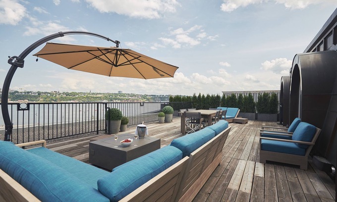 Lower Town Hotel | Elegant Auberge Saint-Antoine: 4-Star Eco-Friendly Retreat