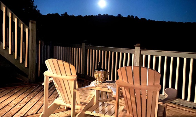 Harrington Hotel | Discover Auberge Val Carroll: Rated 9.2/10 Family Haven