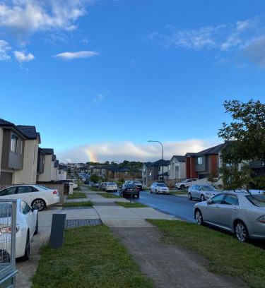 Mount Wellington Apartment | Kid-Friendly Auckland GQ Flat Bush Holiday Home Awaits