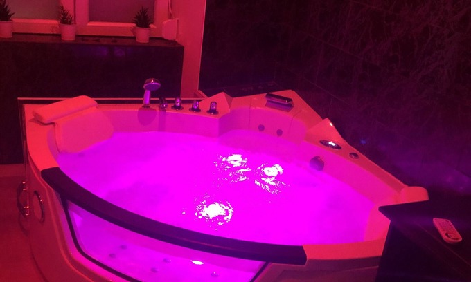 Audincourt Apartment | Relax at AUDIN SPA with Jacuzzi, Sauna & Netflix Access