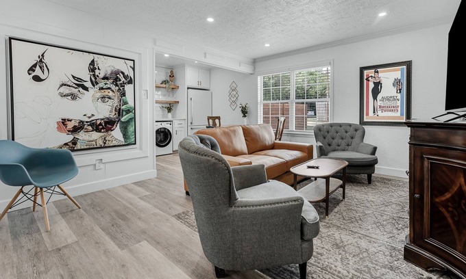 College Station Apartment | Exceptional Stay at Audrey: Steps from A&M & Pet Friendly