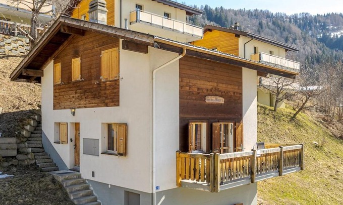 Reckingen House | Family-Friendly Retreat at Auf der March with Great Reviews
