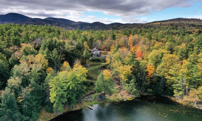 Town of Chesterfield House | Enchanting Augur Lake House with Scenic Views & Family Amenities
