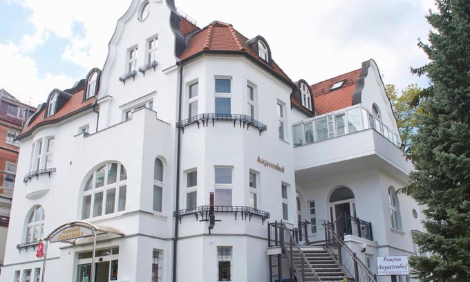 Bad Elster Hotel | Pet-Friendly Escape at Augustenhof with Top Amenities