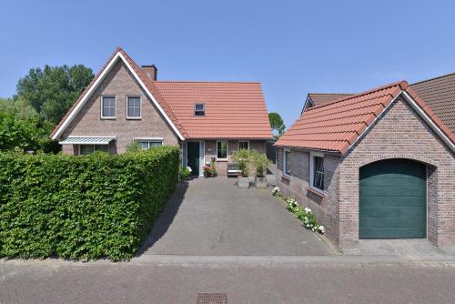Breezand Apartment | Oceanfront Retreat at Augustinushof 13 – Guest Rated 8.9