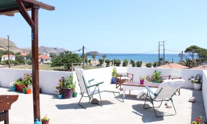 Eresos-Antissa Apartment | Pet-Friendly Aumkara with Ocean View and Breakfast