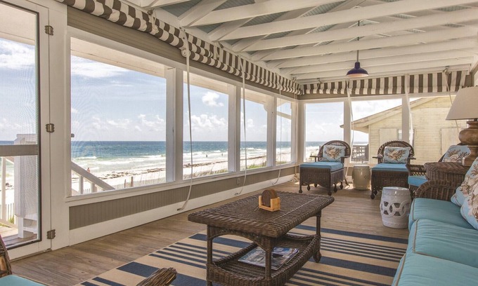 Fort Morgan House | Pet-Friendly Aunt Patties Cottage with Ocean View