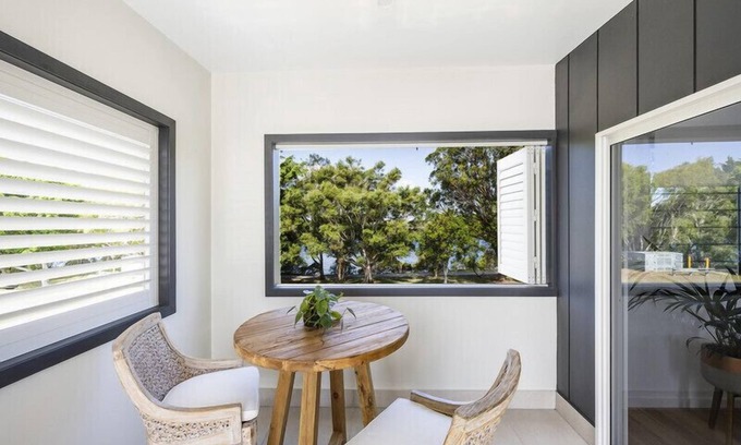 Yamba Apartment | Rejuvenating Aura Apartment: Ideal for Solo and Romantic Getaways