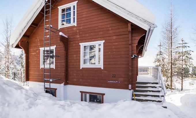Kehys-Kainuu House | Lake View Retreat: Aurinkoalppi 12a by Interhome
