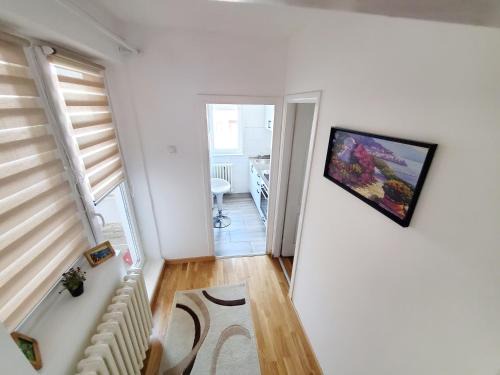 Novi Beograd Apartment | Child-Friendly Stay at Aurora Apartman - Rated 9.9/10!