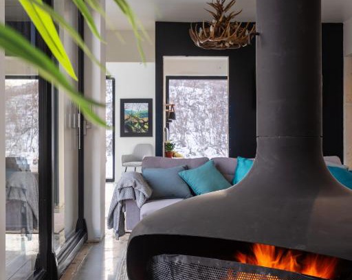 Kilpisjarvi Apartment | Relaxing Aurora View Lapland with Sky Room & Hot Tub