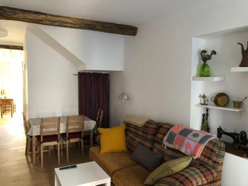 Arriate House | Family-Friendly Stay at Aurorero Antonio – 9.6/10 Rated