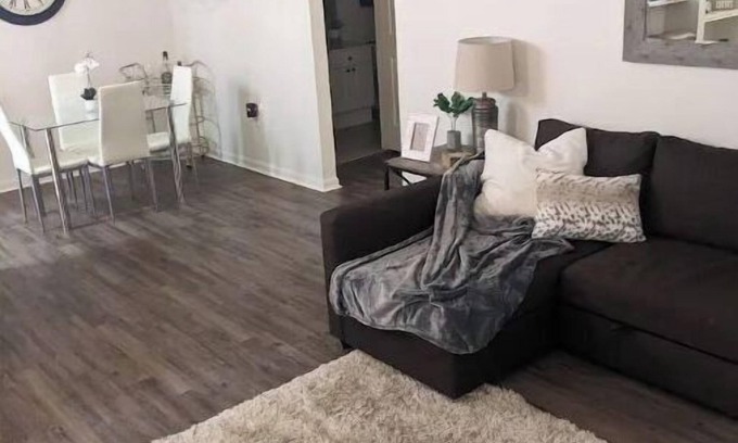 Auburn Condo | Guest Rated 10/10: AUsome Auburn Condo with Pool & Kitchen
