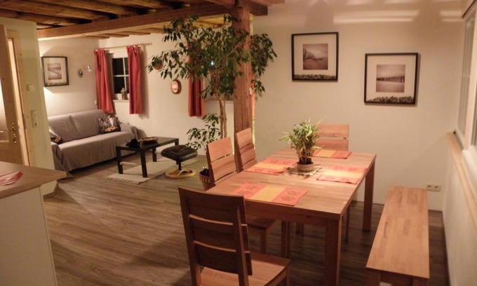 Bad Aussee Apartment | Delight in Ausseer Kleeblatt: Oceanfront with Breakfast