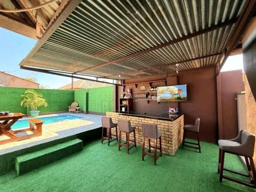 Livingstone Apartment | Austin's Oasis Apartment