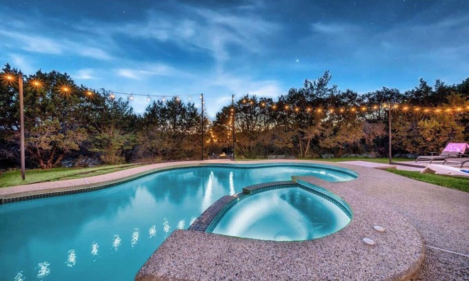West Oak Hill House | Austin Spacious Haven - Pool, Jacuzzi, Firepit