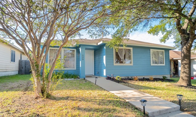 Pflugerville House | Pet-Friendly Retreat at Austin - Tech Ridge Home, Rated 9.4