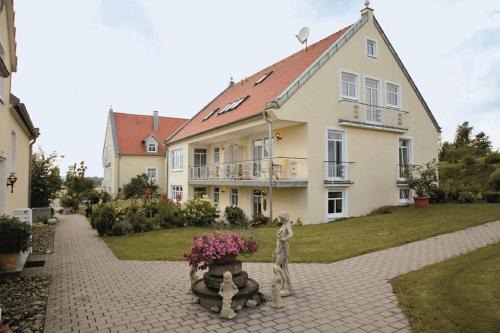 Neualbenreuth House | Relaxing Retreat at ausZEIT - Ihr Sibyllenbad Gästehaus
