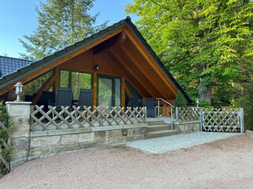 Heles Apartment | Serene Retreat in the Woods with Pool Access