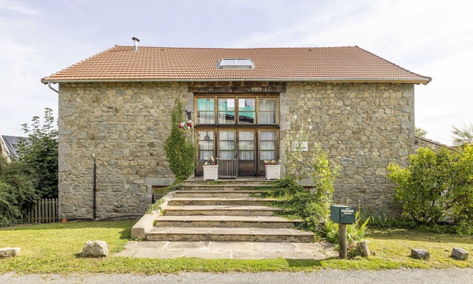 Gouttieres House | Historic Barn Retreat with Indoor Pool & Spa Amenities