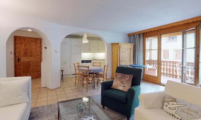 Celerina-Schlarigna Apartment | Serene Celerina Apartment House with Spa & Family Amenities