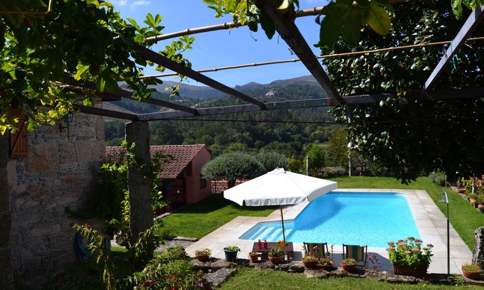 Valenca Cottage | Idyllic Cottage Retreat with Pool in Minho - Guest Rated 10/10