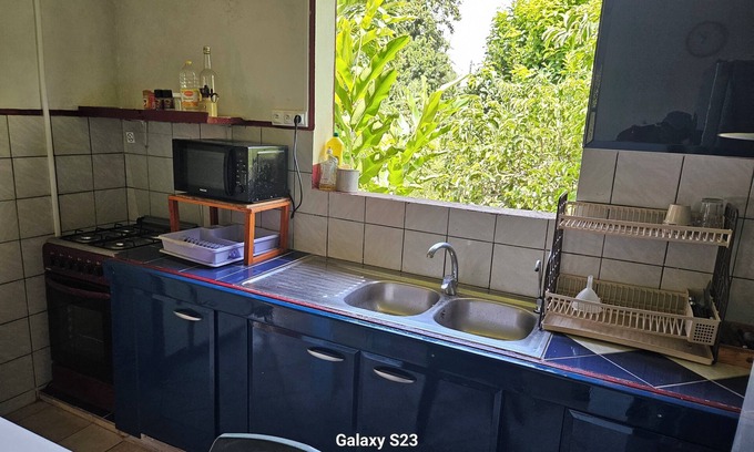 Capesterre-Belle-Eau House | Cozy Rustic House Along Scenic Hiking Trails