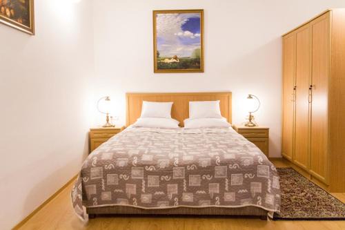 Erzsebetvaros Apartment | Guest Rated 9.3: Experience Authentic Grand Boulevard