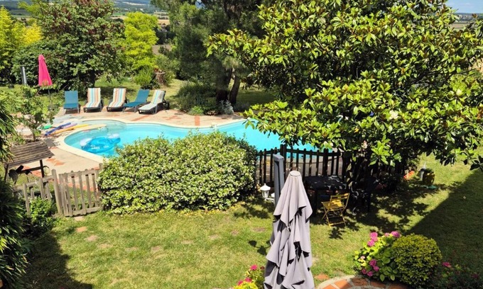 Souilhe House | Discover the Authentic Lauragaise Mansion with Pool Access