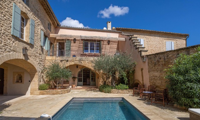 Vers-Pont-du-Gard Other | Idyllic Provencal Retreat: 6-Bedroom Home with Private Pool