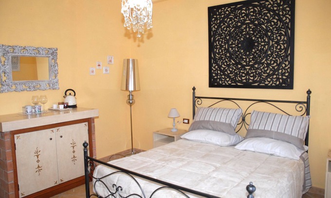 Ronciglione Apartment | Cozy Authentic Room for Family-Friendly Getaways