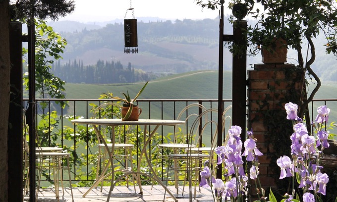 Castelfiorentino Villa | Historic Country House with Ocean View and Pet-Friendly Options