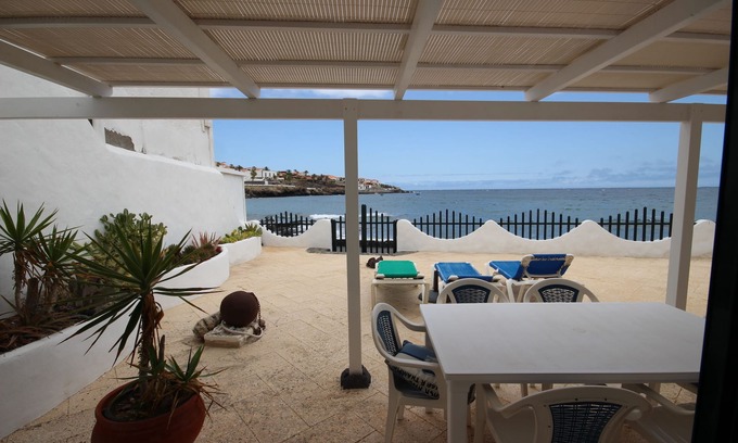 Poris de Abona House | Authentic Beachfront Rock House with Pool and Ocean Views