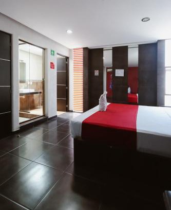Santa Cruz Xoxocotlan Hotel | Discover Auto Hotel Las Maravillas: Family-Friendly Retreat
