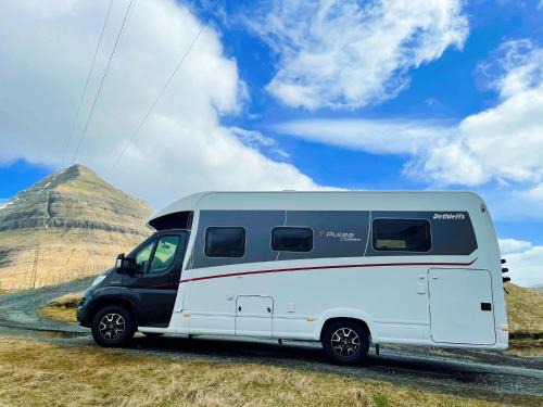 Torshavn Apartment | Oceanfront Autocamper Tórshavn: Guest Rated 10/10 Stay