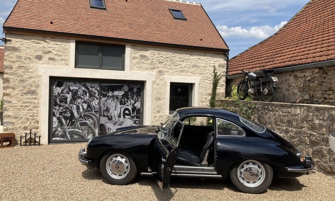 Avallon House | Exciting Automotive Themed House with Lake View & Pool