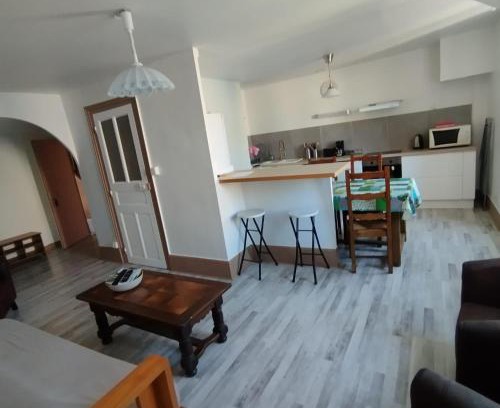 Autun Apartment | Discover Autun cœur de ville: Pet-Friendly Getaway Awaits