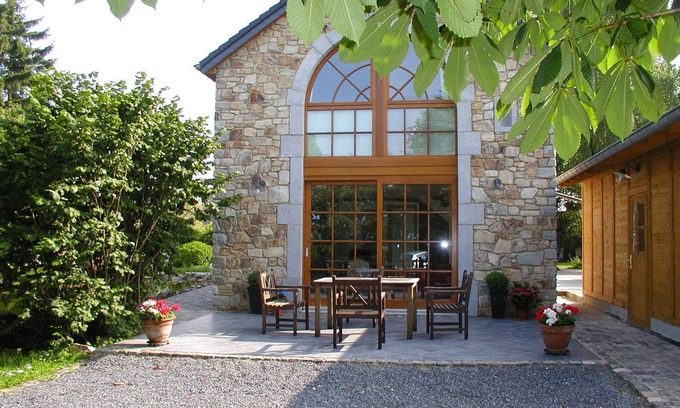 Plombieres House | Cozy Aux Deux Bouleaux - Cottage with Family-Friendly Perks