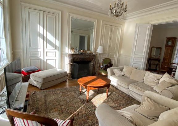 Cernay Villa | Family-Friendly Getaway at Aux Deux D - 4-Star Rated